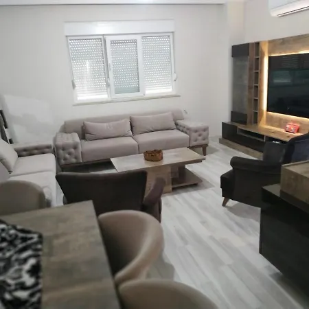 Lägenhet Ueniversite Boelgesinde Denize Yakin Daire Antalya
